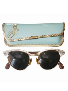 Vintage Universal 12K GF Chasis Cat-Eye Glasses w/Aluminum & Etched Details